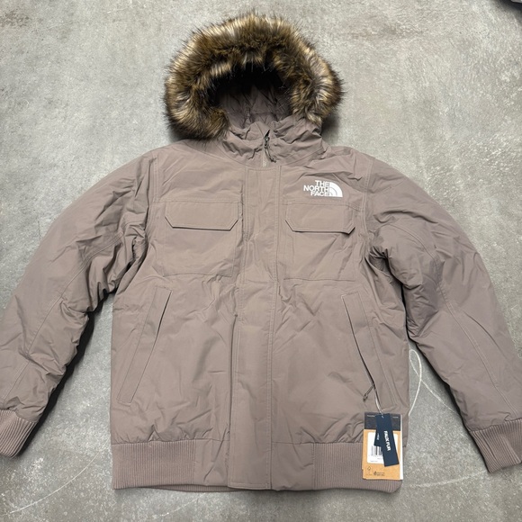 The North Face Men's McMurdo Bomber in Falcon Brown - Picture 1 of 9